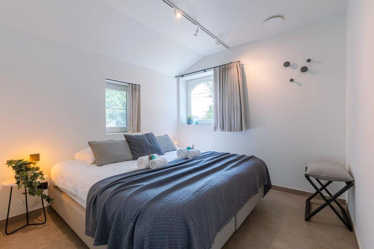 Huswell - Lady - Lovely Double Room At Ranch De Blauwe Zaal Brugge Eksteriør billede